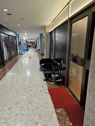 High Street Centre (D6), Retail #554547101